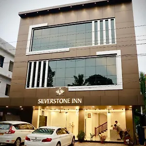 Hotel Silverstone Nedumbassery